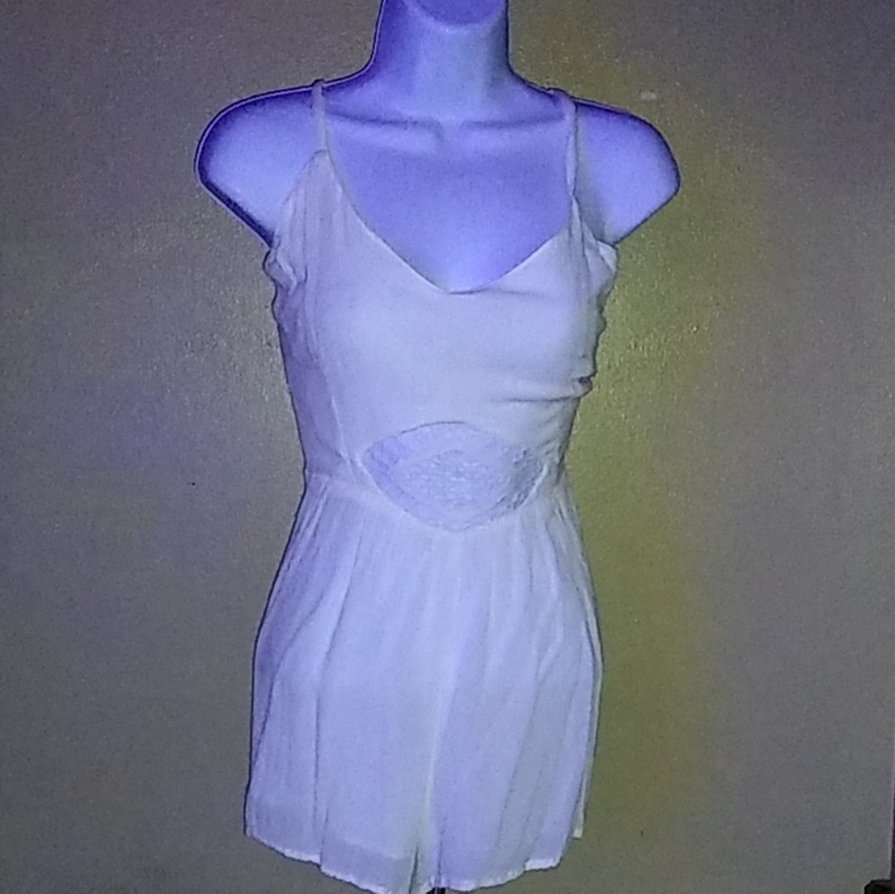 NWOT Off White Romper SZ Large